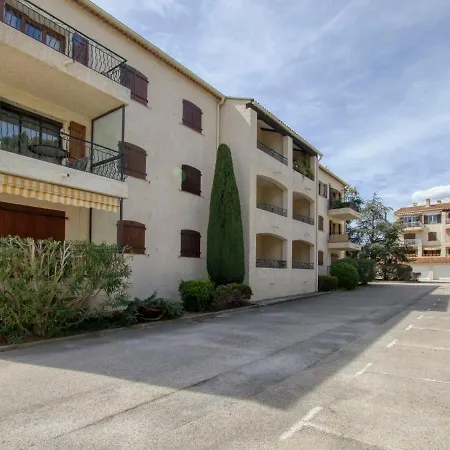 Apartment Provence Village-5 By Interhome