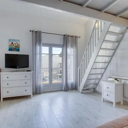 Apartment Le Village-5 By Interhome Lägenhet Saint-Cyr-sur-Mer